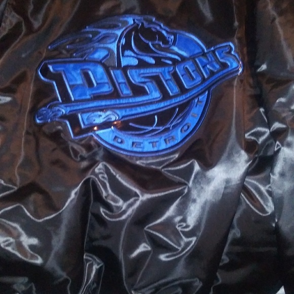 Custom detriot pistons starter jacket - Picture 2 of 2